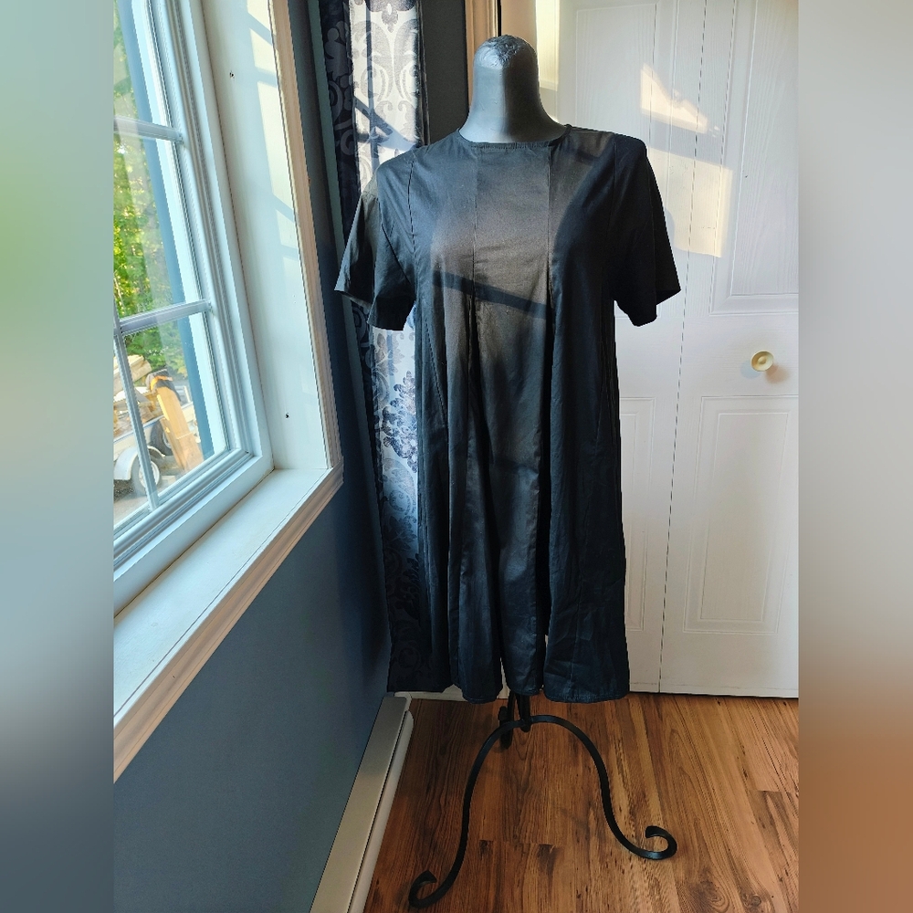 BNWT Black Italian Cotton Dress